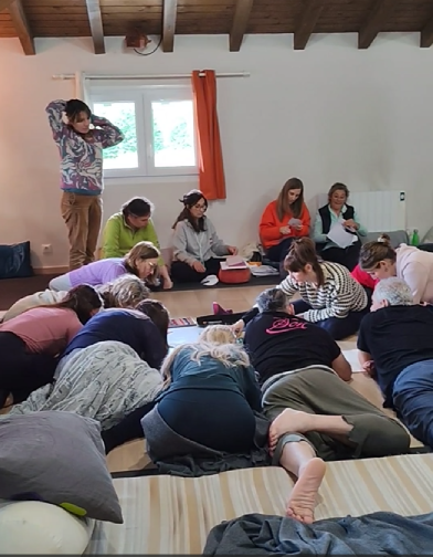 Desde Les Espazioa trabajamos desde el respeto a la diversidad y la defensa de los derechos humanos, rechazando cualquier forma de discriminación por razón de género, origen, cultura, orientación sexual, identidad, capacidad, edad o situación personal.